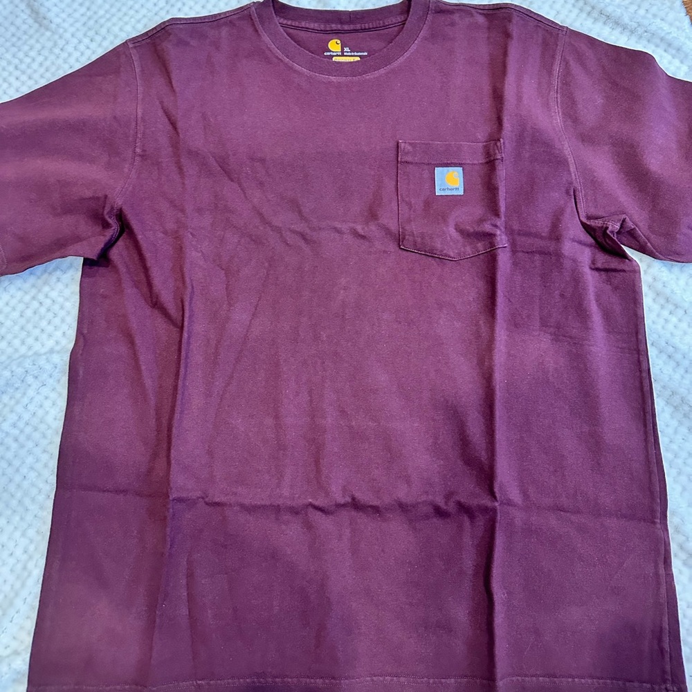 Men’s Carhartt tee